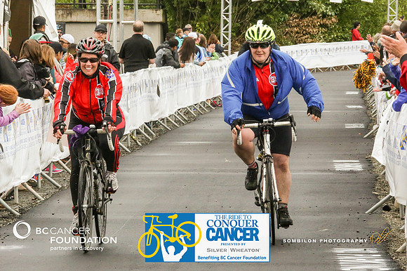 FL – A2 TEAMS –FINISH LINE – 3 –  RIDERS FOR RYDERS –  RTCCVA – Sombilon Photography-94-WEB