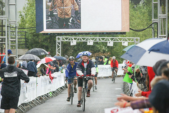 FL – A1 RIDERS - FINISH LINE – 4 – RTCCVA – Sombilon Photography-102