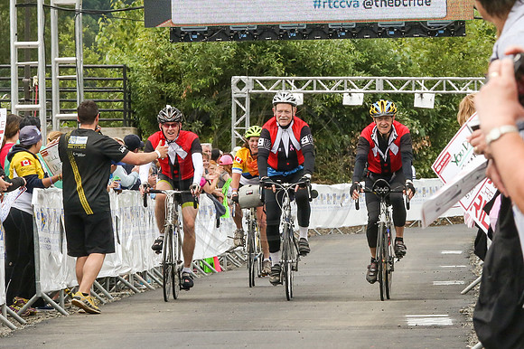 FL – A2 TEAMS –FINISH LINE – 1 –BB CONQUER CANCER –  RTCCVA – Sombilon Photography-2