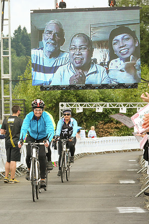 FL – A1 RIDERS - FINISH LINE – 5a – RTCCVA – Sombilon Photography-101