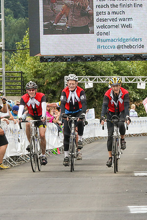FL – A2 TEAMS –FINISH LINE – 1 –BB CONQUER CANCER –  RTCCVA – Sombilon Photography-3