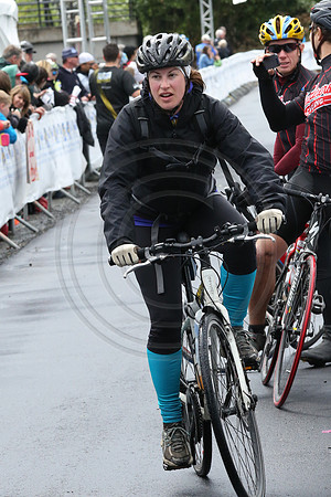 FL – A2 TEAMS –FINISH LINE – 1 –  Headliners CYCLING –  RTCCVA – Sombilon Photography-4