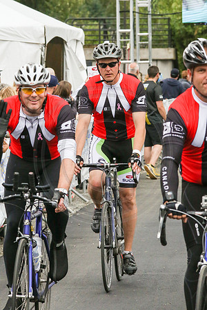 FL – A2 TEAMS –FINISH LINE – 1 –BB CONQUER CANCER –  RTCCVA – Sombilon Photography-15