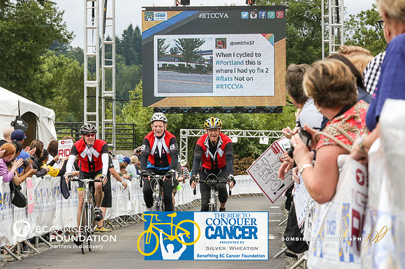 FL – A2 TEAMS –FINISH LINE – 1 –BB CONQUER CANCER –  RTCCVA – Sombilon Photography-5-WEB