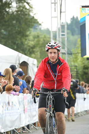 FL – A1 RIDERS - FINISH LINE – 3 – RTCCVA – Sombilon Photography-32