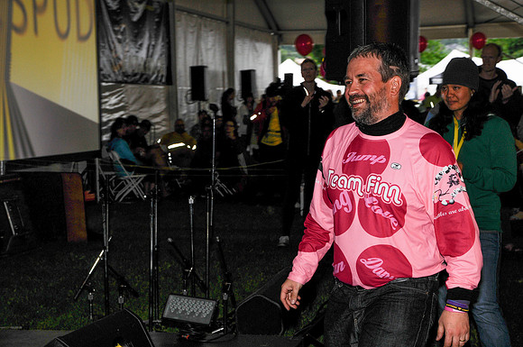 CAMP -INSPIRATIONAL SPEECHES- BCCF RTCC PASSION CHASER AWARDS PRESENATION  -  2012 RIDE TO CONQUER CANCER - BC Cancer Foundation - Photos by Ron Sombilon Photography-23-TEAM FINN