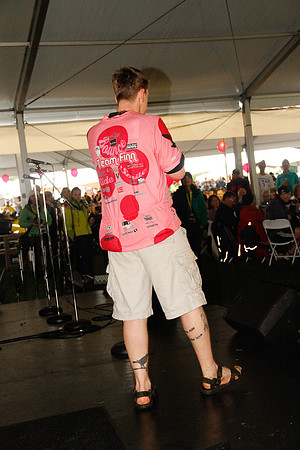 CAMP -INSPIRATIONAL SPEECHES- DAVE CANNELL - A LETTER TO CANCER  -  2012 RIDE TO CONQUER CANCER - BC Cancer Foundation - Photos by Ron Sombilon Photography-20-TEAM FINN