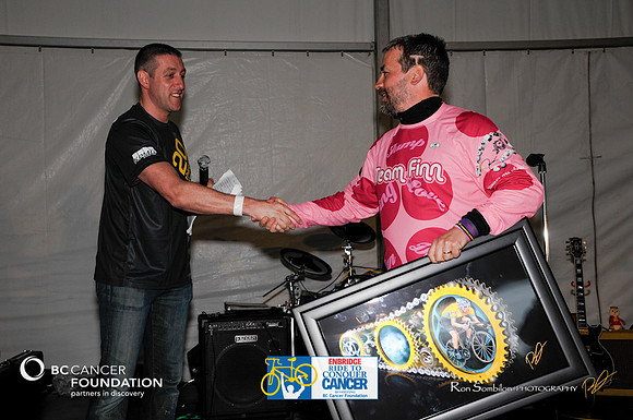 CAMP -INSPIRATIONAL SPEECHES- BCCF RTCC PASSION CHASER AWARDS PRESENATION  -  2012 RIDE TO CONQUER CANCER - BC Cancer Foundation - Photos by Ron Sombilon Photography-28-TEAM FINN-WEB