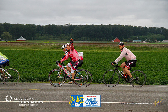 DAY 2 ROUTE -RIDERS ON ROUTE AT THE 2012 RIDE TO CONQUER CANCER - BC Cancer Foundation - Photos by Ron Sombilon Photography-90-TEAM FINN-WEB