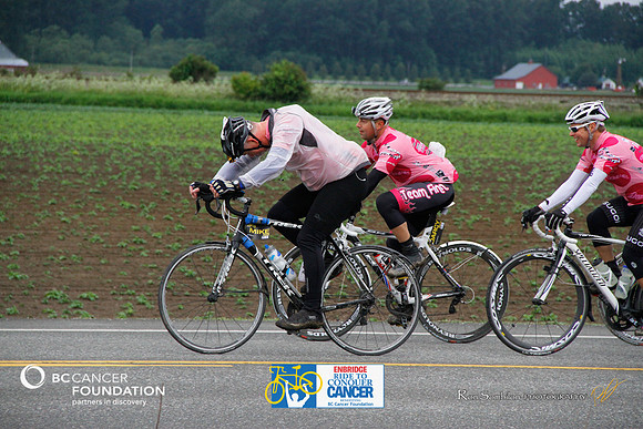 DAY 2 ROUTE -RIDERS ON ROUTE AT THE 2012 RIDE TO CONQUER CANCER - BC Cancer Foundation - Photos by Ron Sombilon Photography-98-TEAM FINN-WEB