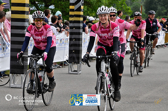 FINISH LINE CROSSING - RIDE TO CONQUER CANCER 2012 - BC Cancer Foundation - Photos by Ron Sombilon Photography-2141-TEAM FINN-WEB