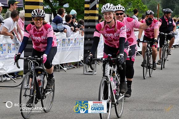 FINISH LINE CROSSING - RIDE TO CONQUER CANCER 2012 - BC Cancer Foundation - Photos by Ron Sombilon Photography-2142-TEAM FINN-WEB