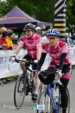 FINISH LINE CROSSING - RIDE TO CONQUER CANCER 2012 - BC Cancer Foundation - Photos by Ron Sombilon Photography-2165-TEAM FINN-WEB