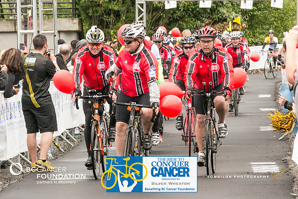 FL – A2 TEAMS –FINISH LINE – 3 –  RIDERS FOR RYDERS –  RTCCVA – Sombilon Photography-43-WEB