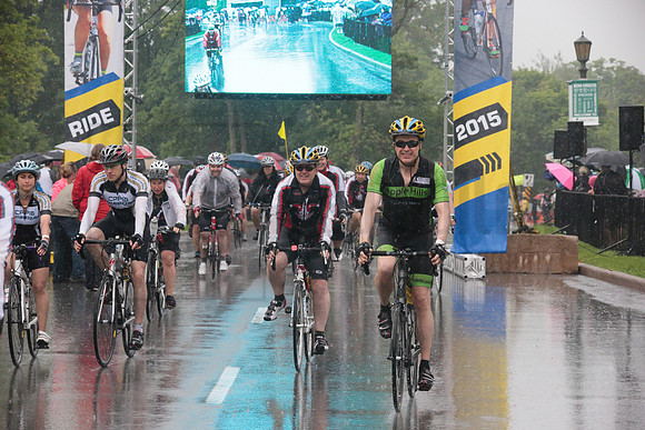 FINISH 1 - TheRideTO - SOMBILON PHOTO-2941