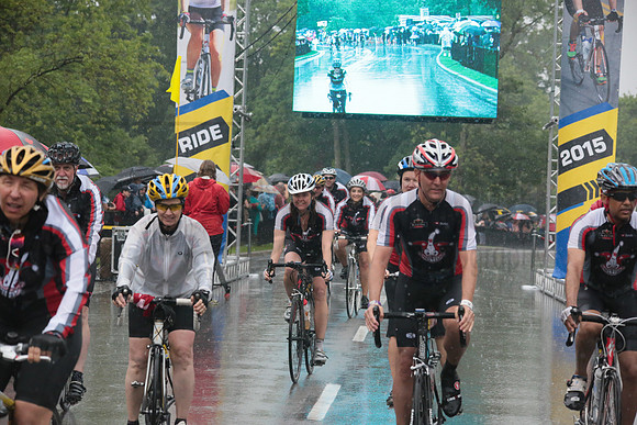 FINISH 1 - TheRideTO - SOMBILON PHOTO-2958