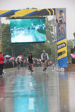 FINISH 1 - TheRideTO - SOMBILON PHOTO-3033