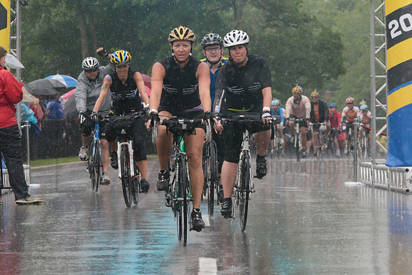 FINISH 1 - TheRideTO - SOMBILON PHOTO-3074
