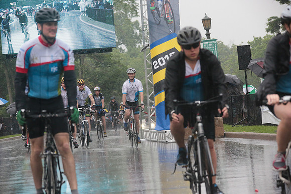 FINISH 1 - TheRideTO - SOMBILON PHOTO-3125