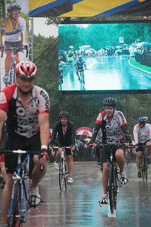FINISH 1 - TheRideTO - SOMBILON PHOTO-3225