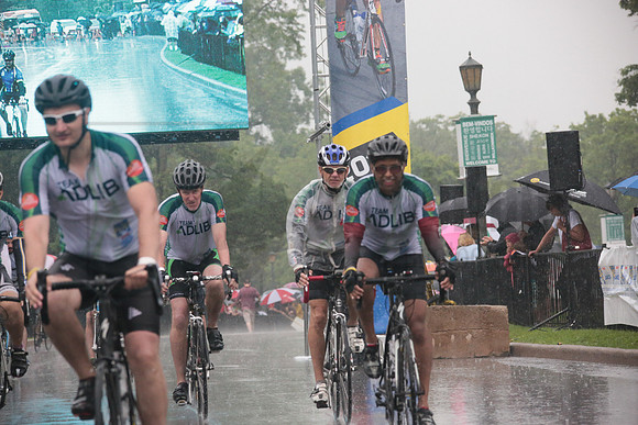 FINISH 1 - TheRideTO - SOMBILON PHOTO-3518