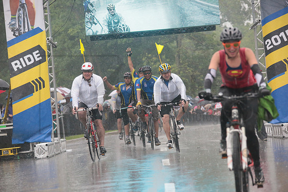 FINISH 1 - TheRideTO - SOMBILON PHOTO-3612