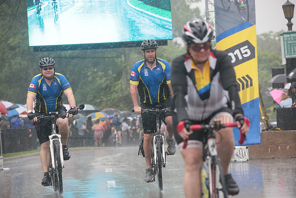 FINISH 1 - TheRideTO - SOMBILON PHOTO-3669