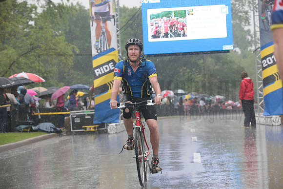 FINISH 1 - TheRideTO - SOMBILON PHOTO-3687