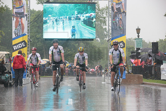 FINISH 1 - TheRideTO - SOMBILON PHOTO-3690