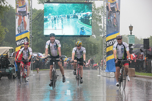 FINISH 1 - TheRideTO - SOMBILON PHOTO-3692