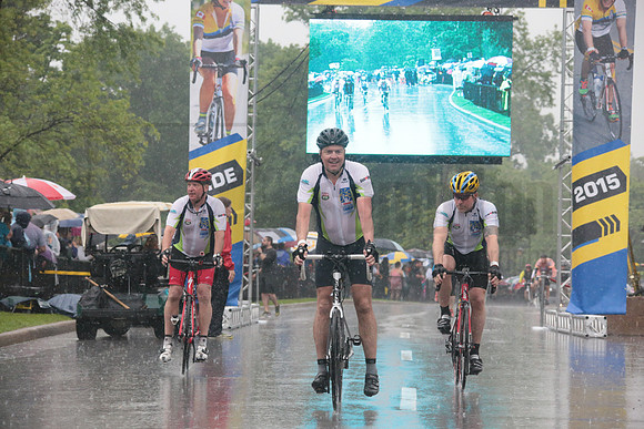 FINISH 1 - TheRideTO - SOMBILON PHOTO-3694