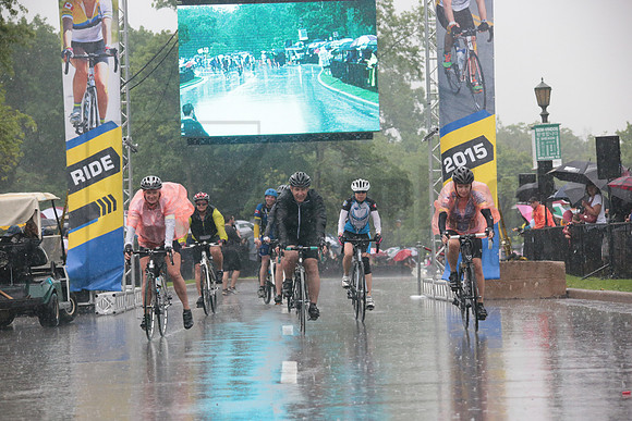FINISH 1 - TheRideTO - SOMBILON PHOTO-3700