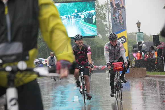FINISH 1 - TheRideTO - SOMBILON PHOTO-3724
