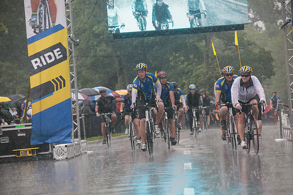 FINISH 1 - TheRideTO - SOMBILON PHOTO-3806