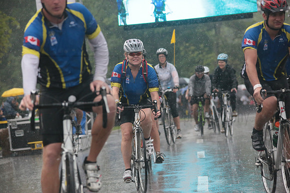FINISH 1 - TheRideTO - SOMBILON PHOTO-3817