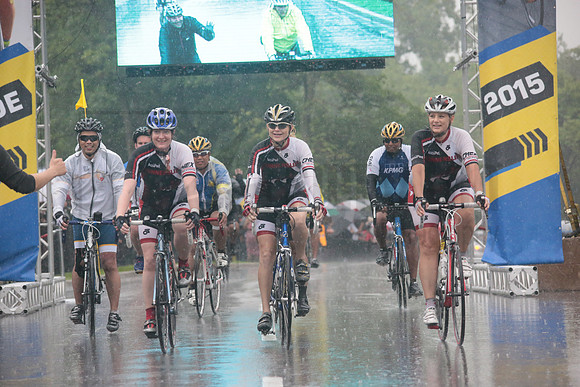 FINISH 1 - TheRideTO - SOMBILON PHOTO-3901