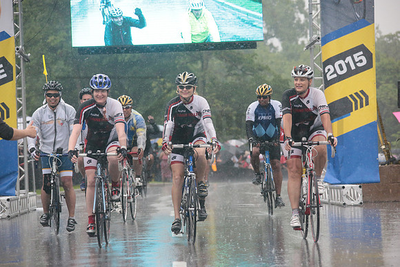 FINISH 1 - TheRideTO - SOMBILON PHOTO-3902