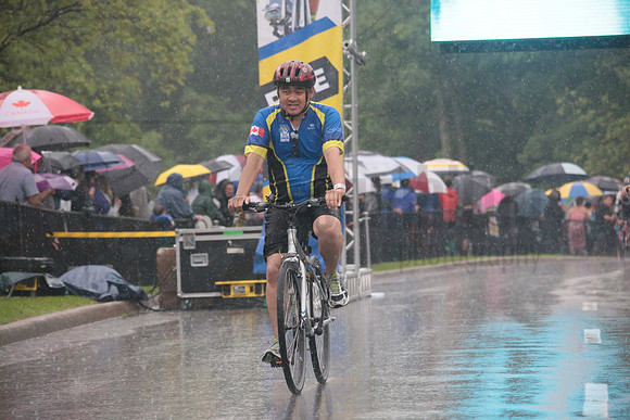FINISH 1 - TheRideTO - SOMBILON PHOTO-3929