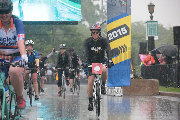 FINISH 1 - TheRideTO - SOMBILON PHOTO-3945