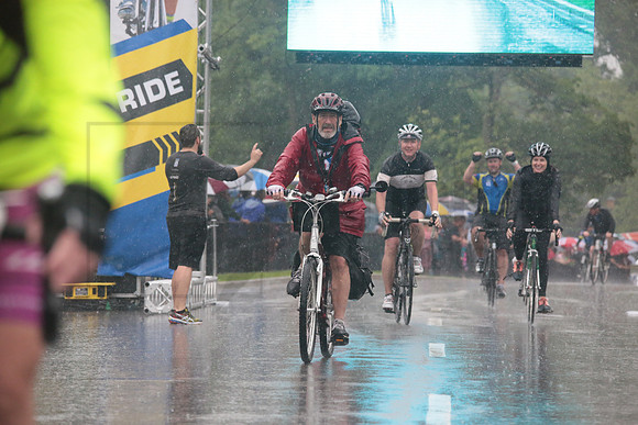 FINISH 1 - TheRideTO - SOMBILON PHOTO-3957