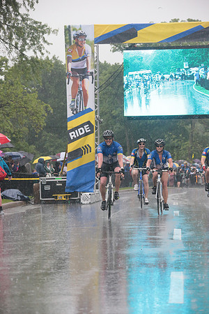 FINISH 1 - TheRideTO - SOMBILON PHOTO-4006