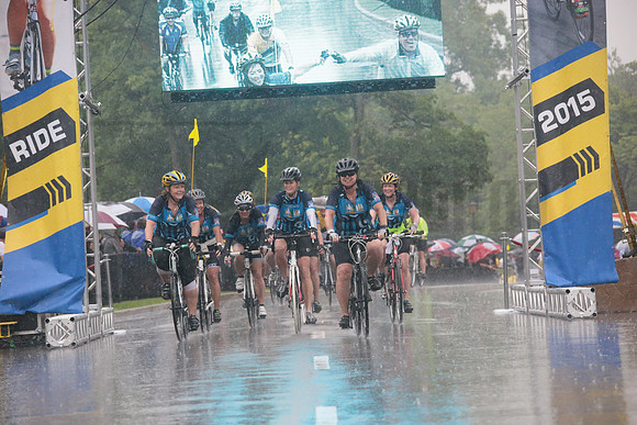 FINISH 1 - TheRideTO - SOMBILON PHOTO-4018