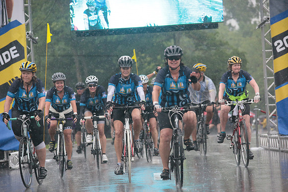 FINISH 1 - TheRideTO - SOMBILON PHOTO-4022