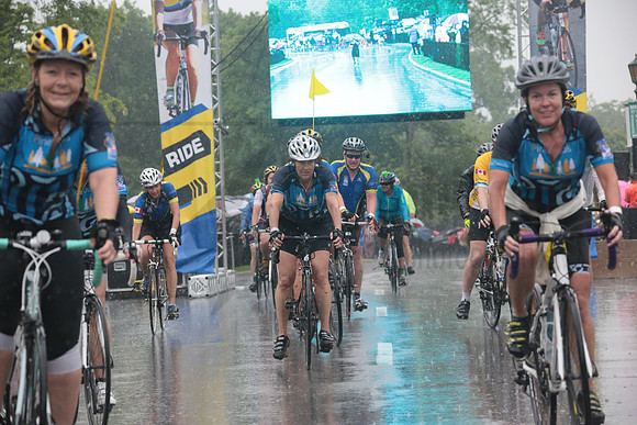 FINISH 1 - TheRideTO - SOMBILON PHOTO-4034