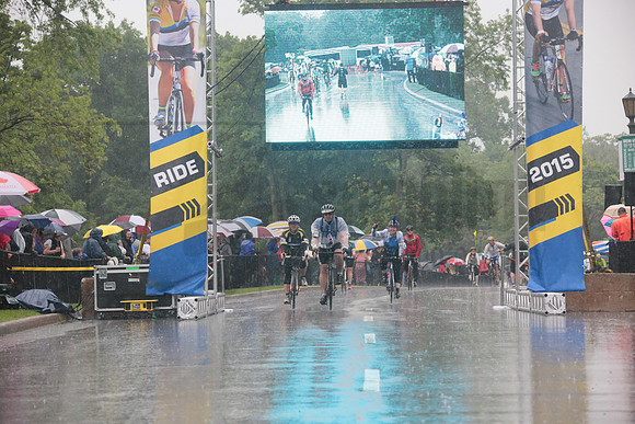 FINISH 1 - TheRideTO - SOMBILON PHOTO-4063
