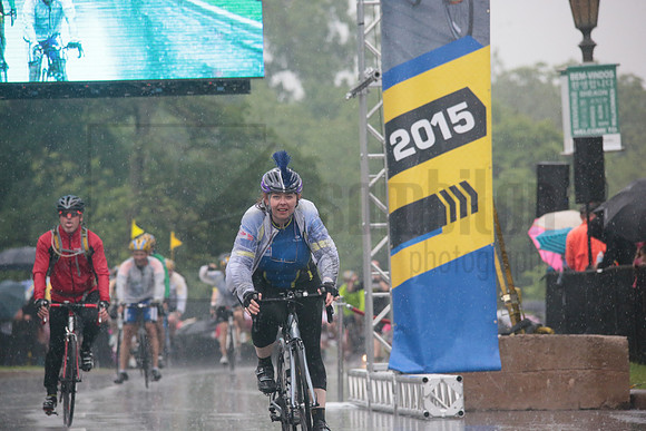 FINISH 1 - TheRideTO - SOMBILON PHOTO-4068