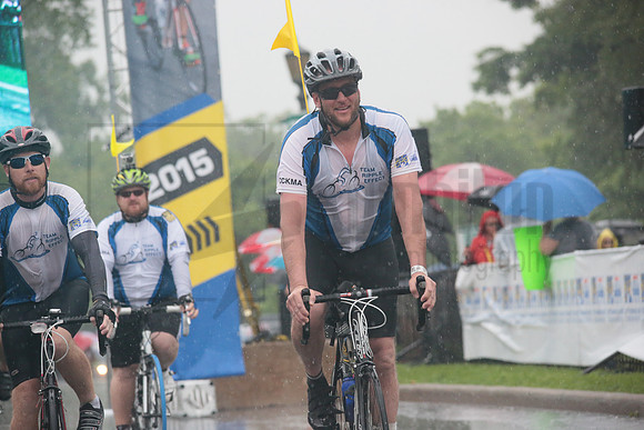 FINISH 1 - TheRideTO - SOMBILON PHOTO-4158