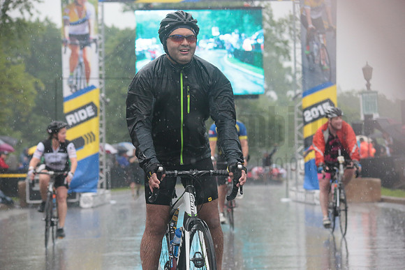FINISH 1 - TheRideTO - SOMBILON PHOTO-4181