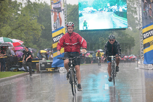 FINISH 1 - TheRideTO - SOMBILON PHOTO-4190