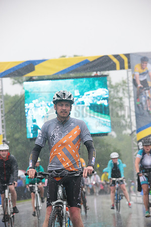 FINISH 1 - TheRideTO - SOMBILON PHOTO-4493